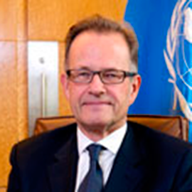 
  Michael Møller